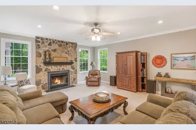 8 Yohn Dr, Bridgewater Twp., NJ 08807 - Photo 18