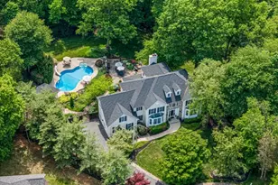 8 Yohn Dr, Bridgewater Twp., NJ 08807 - Photo 4