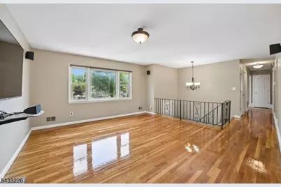 743 Wood Avenue, Edison, NJ 08820 - Photo 6