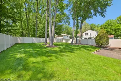 743 Wood Avenue, Edison, NJ 08820 - Photo 42