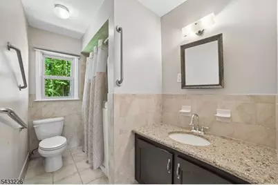 743 Wood Avenue, Edison, NJ 08820 - Photo 18