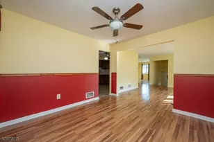 129 Patriots Rd, Parsippany, NJ 07950 - Photo 6