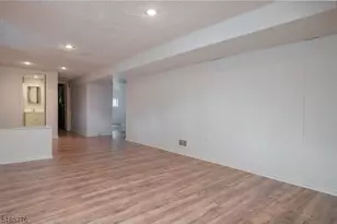 859 Lake Shore Dr, Parsippany, NJ 07054 - Photo 24