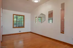 859 Lake Shore Dr, Parsippany, NJ 07054 - Photo 10