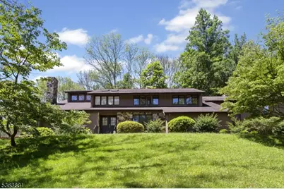 32 E Main St, Mendham Township, NJ 07960 - Photo 2