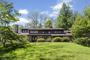 32 E Main St, Mendham Township, NJ 07960 - Photo 2