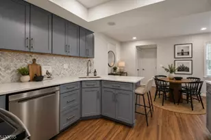48 Eton Ct, Bedminster Township, NJ 07921 - Photo 10