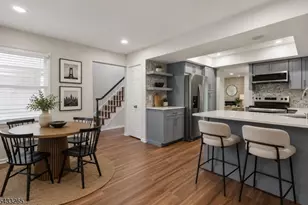 48 Eton Ct, Bedminster Township, NJ 07921 - Photo 8