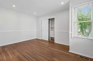 48 Eton Ct, Bedminster Township, NJ 07921 - Photo 16