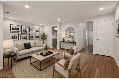 48 Eton Ct, Bedminster Township, NJ 07921 - Photo 4