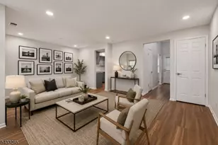 48 Eton Ct, Bedminster Township, NJ 07921 - Photo 4