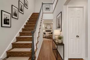 48 Eton Ct, Bedminster Township, NJ 07921 - Photo 2