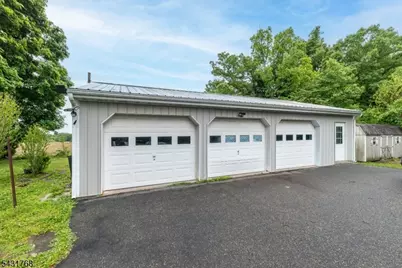 400 Mechlin Corner Rd, Alexandria Township, NJ 08867 - Photo 4