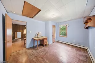 193 Monroe Trail, Hopatcong, NJ 07843 - Photo 10