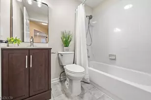 502 Rhoads Dr, Montgomery Township, NJ 08502 - Photo 28