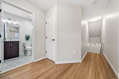 502 Rhoads Dr, Montgomery Township, NJ 08502 - Photo 20