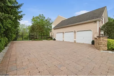 8 Ridgeline Dr, Washington Township, NJ 07853 - Photo 50