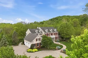 8 Ridgeline Drive, Washington Township, NJ 07853 - Photo 4