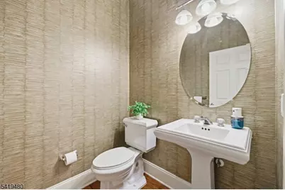 8 Ridgeline Dr, Washington Township, NJ 07853 - Photo 26