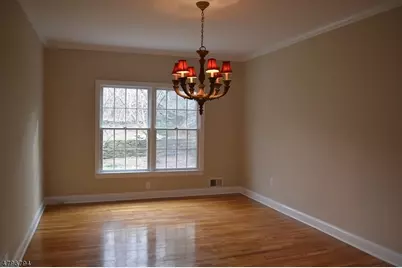 20 O Shea Ln, Summit, NJ 07901 - Photo 4