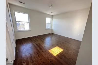 25 Amity St #2, Elizabeth, NJ 07202 - Photo 2