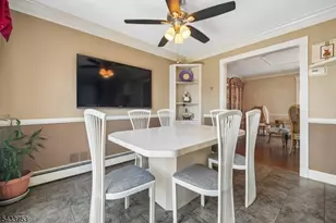 53 Orchard St, Carteret, NJ 07008 - Photo 16