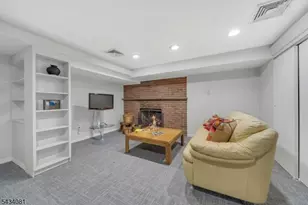 130 Pearl Brook Dr, Clifton, NJ 07013 - Photo 34