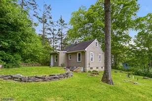 16 Morsemere Rd, West Milford, NJ 07421 - Photo 26