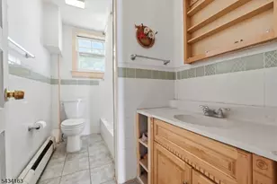 55 Thompson St, Raritan, NJ 08869 - Photo 10