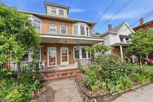 55 Thompson St, Raritan, NJ 08869 - Photo 1