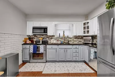 103 Houston St, Newark, NJ 07105 - Photo 8