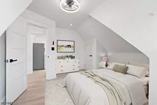 137 S Burnet St, East Orange, NJ 07018 - Photo 10