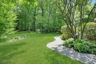 55 Underrock Rd, Sparta Township, NJ 07871 - Photo 2