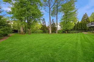 1 Timber Rock Ct, Cedar Grove, NJ 07009 - Photo 34