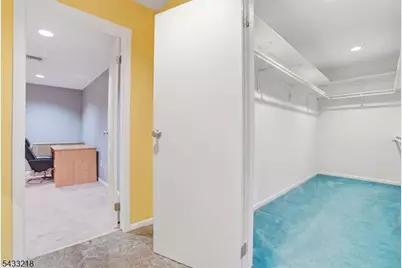 1 Timber Rock Court, Cedar Grove, NJ 07009 - Photo 28