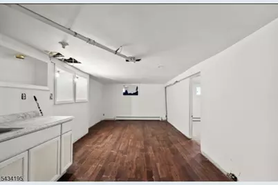 334 Brook Ave, Passaic, NJ 07055 - Photo 24