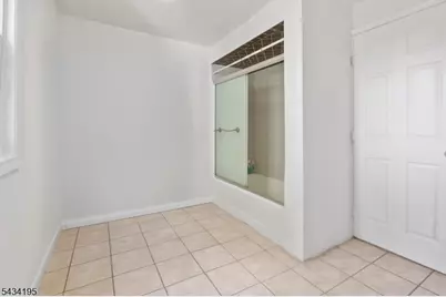 334 Brook Ave, Passaic, NJ 07055 - Photo 30