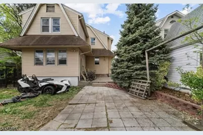 334 Brook Ave, Passaic, NJ 07055 - Photo 8