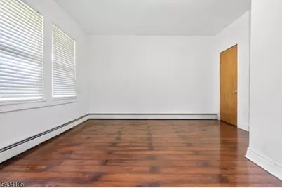 334 Brook Ave, Passaic, NJ 07055 - Photo 18