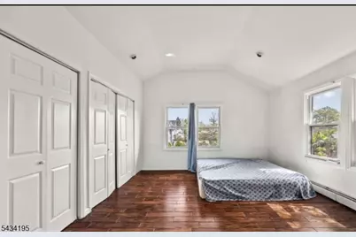 334 Brook Ave, Passaic, NJ 07055 - Photo 18