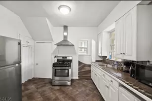 334 Brook Ave, Passaic, NJ 07055 - Photo 26