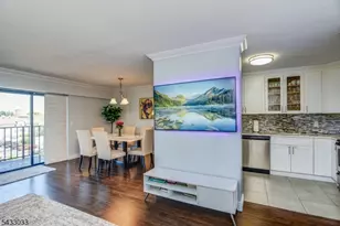 10 N Wood Ave, Linden, NJ 07036 - Photo 8