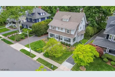 14 Holland Ter, Montclair, NJ 07042 - Photo 2