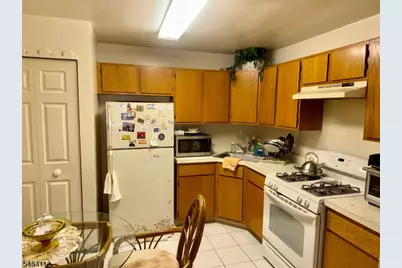 75 Amethyst Way, Franklin Township, NJ 08823 - Photo 2