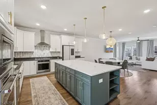 21 Dahlia Dr, Warren Township, NJ 07059 - Photo 6