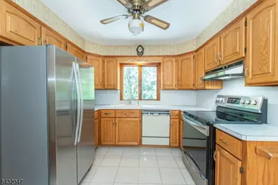 717 Alps Rd, Wayne, NJ 07470 - Photo 6