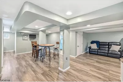 130 Mitchell St, West Orange Township, NJ 07052 - Photo 30