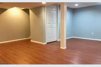 61 Patriots Rd, Parsippany, NJ 07950 - Photo 14