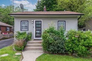 345 Rutherford Ave, Franklin, NJ 07416 - Photo 2