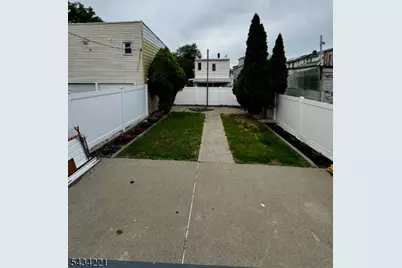 1022 E 22nd St #1, Paterson, NJ 07513 - Photo 10